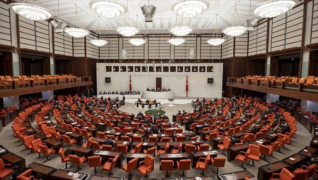 Partilerin Meclis’teki koltuk sayısı 2018’e göre nasıl değişti?