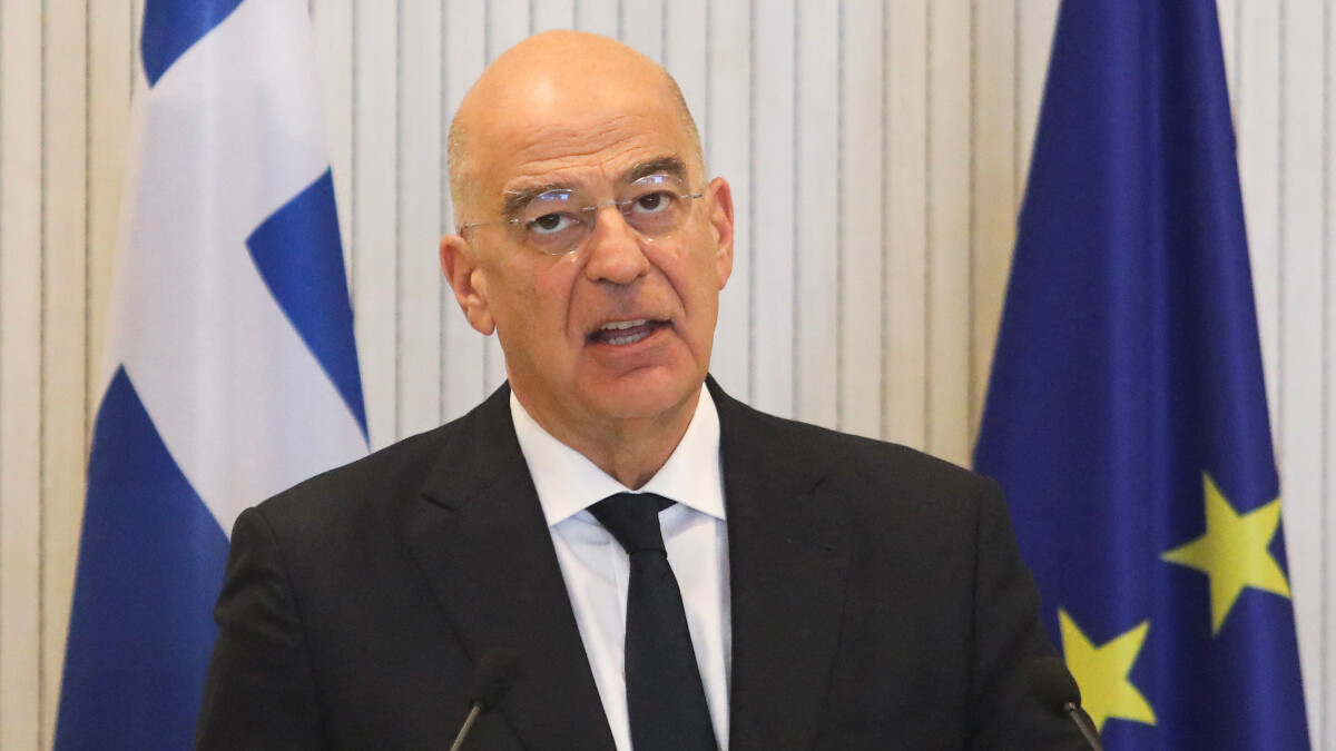 Yunanistan Dışişleri Bakanı Dendias: Türkiye ile olumlu atmosferi korumalıyız
