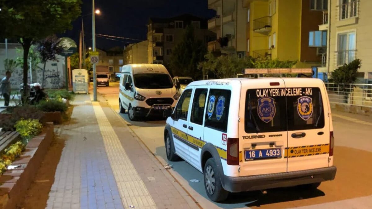 Bursa’da tabancayla boğazından vurulan 16 yaşındaki genç öldü