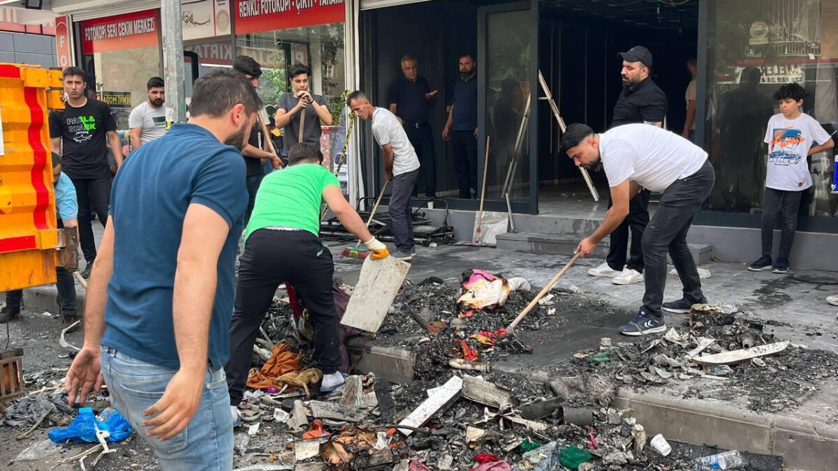 Diyarbakır’da bir iş yerine atıldığı düşünen izmarit 1,5 milyon zarar verdi