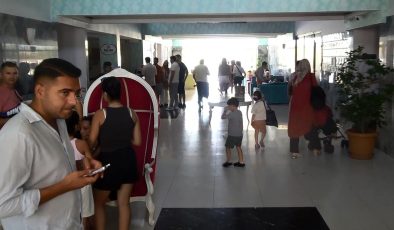 Antalya’da ‘her şey dahil’ tatil kabusa döndü: Oteli terk ettiler
