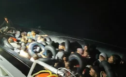 İzmir Açıklarında 43 Kaçak Göçmen Yakalandı, 19 Göçmen Kurtarıldı