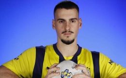 Fenerbahçe’de ayrılık resmen açıklandı! TFF’ye bildirildi…